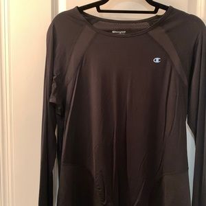 NWT Champion Wicking Long Sleeve Stretch Top